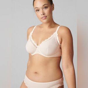Simone Perele Candide Underwire Plunge Bra in Sakura Pink, size 34F